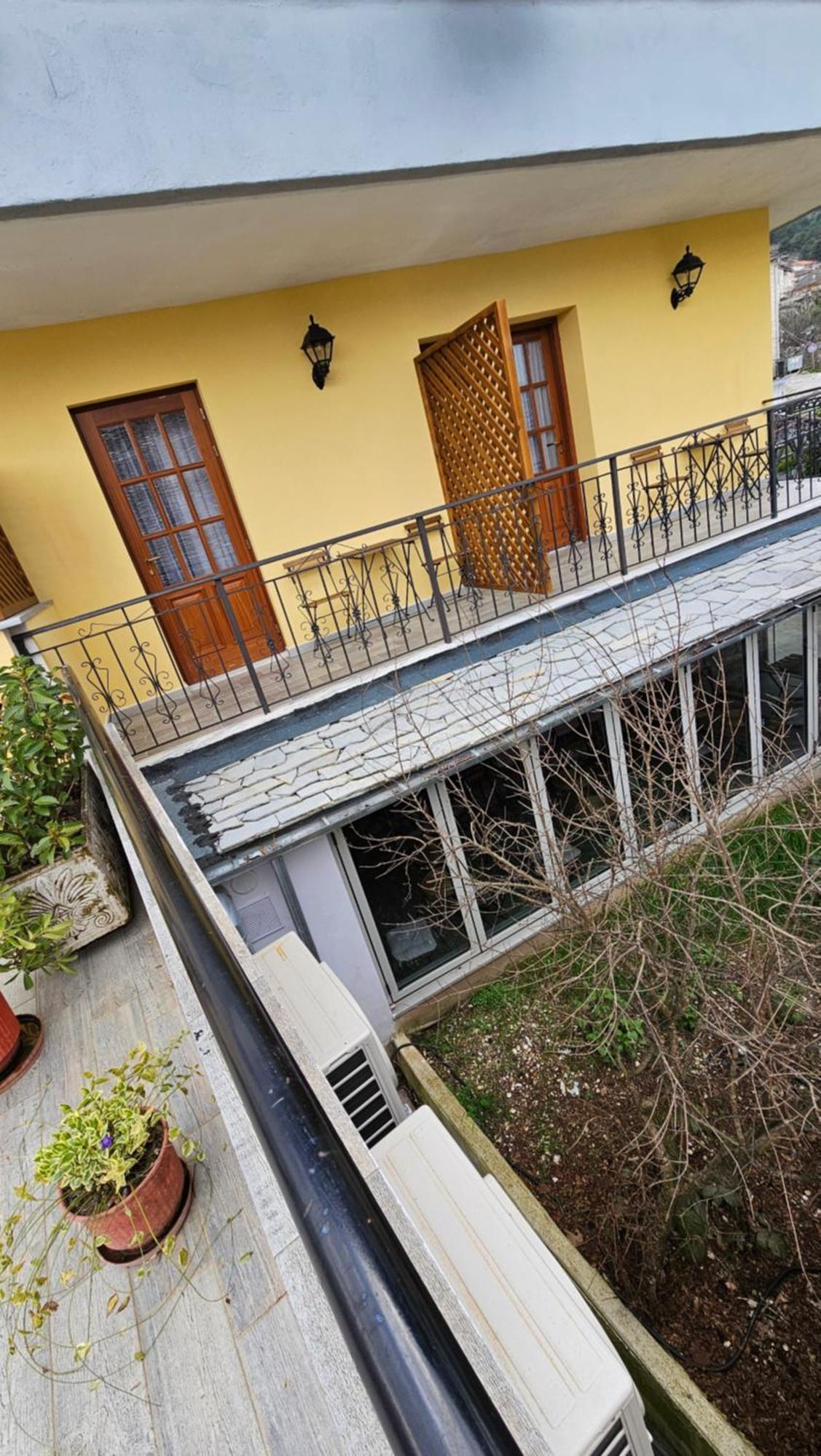 Palorto Hotel Gjirokastër Exterior foto