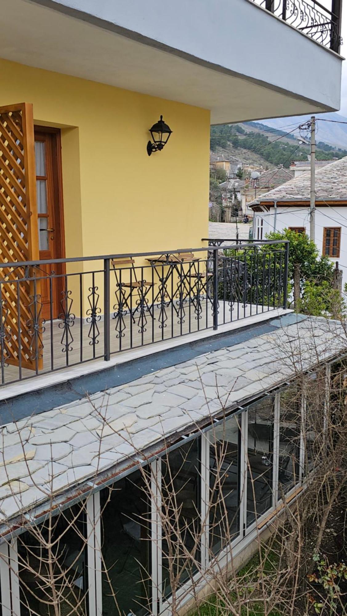 Palorto Hotel Gjirokastër Exterior foto